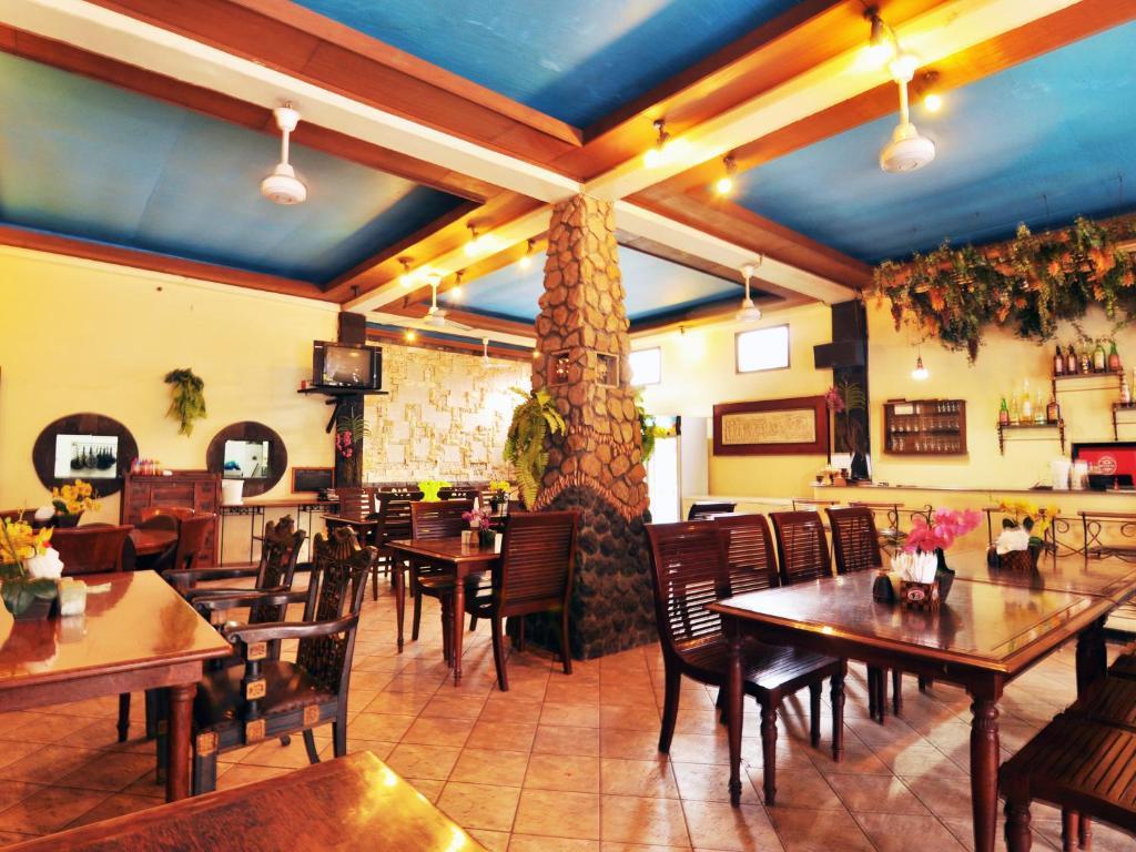 Jesens Inn I Kuta Lombok Exteriör bild
