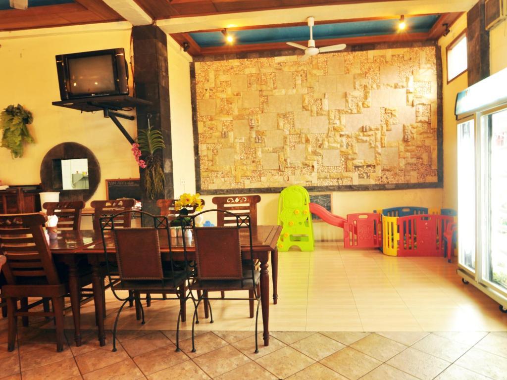 Jesens Inn I Kuta Lombok Exteriör bild